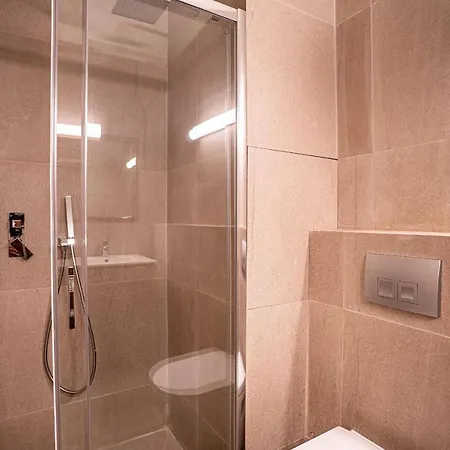 Apartment 135 - Urban Five Star In Center Of